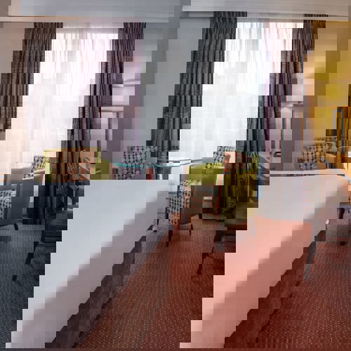 <p>Superior Room</p>