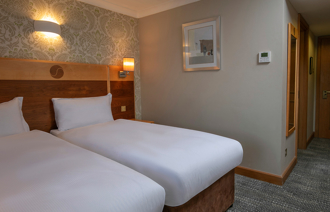 Carousel Desktop Deluxe Twin 4